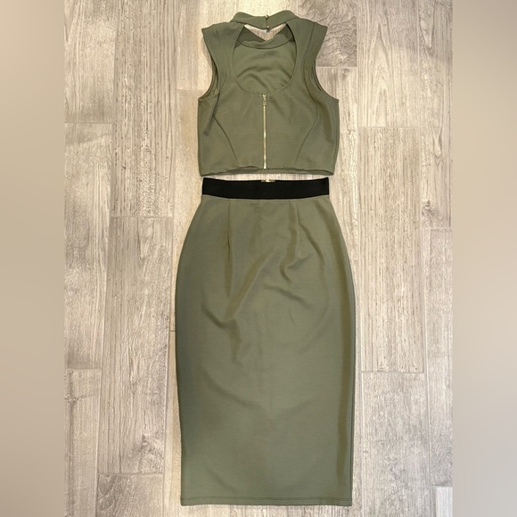 Olive Green Women's Skirt Set - Picture 2 of 6